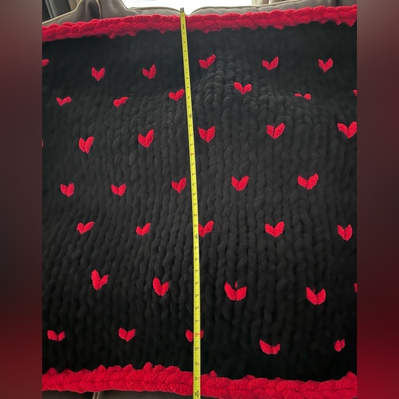 ❤️Handmade Valentine’s Chunky Blanket❤️ - Picture 7 of 9
